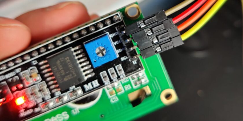 Juego de escape room desarrollado con Arduino